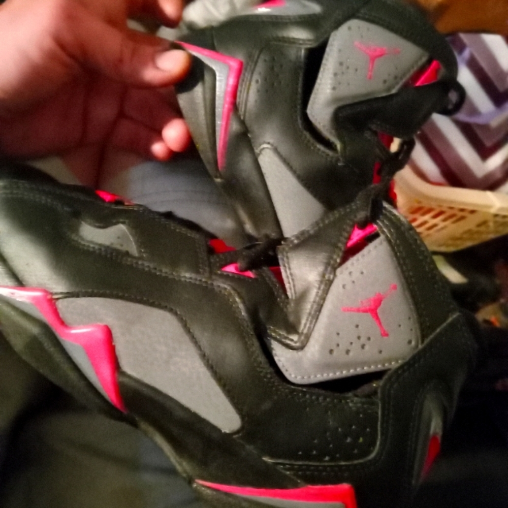 Black and pink js